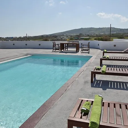Sunny Days * Emporio (Santorini)
